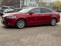 Gebraucht Ford Mondeo 140 PS (102 kW) 2018 Rot Limousine