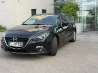 Używany Mazda 3 120 KM (88 kW) 2014 Czarny Sedan/Limuzyna