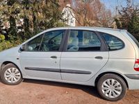 Gebraucht Renault Scénic 107 PS (78 kW) 2002 Silber Van / Kleinbus