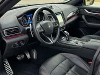 Gebraucht Maserati Levante 430 PS (316 kW) 2021 Schwarz SUV