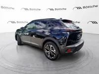 Gebraucht Peugeot 2008 Allure 131 PS (96 kW) 2023 Lackierung schwarz perla nera/typ aussenverkleidung metalliclackierung SUV