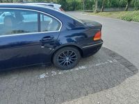 Gebraucht BMW 730L 231 PS (169 kW) 2005 Blau Limousine