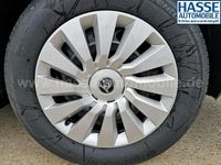 Neu Skoda Octavia Essence 150 PS (110 kW) 2025 Silber Kombi