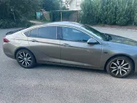 Gebraucht Opel Insignia 136 PS (100 kW) 2018 Grau Limousine