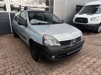 Gebraucht Renault Clio II 58 PS (42 kW) 2004 Silber Kleinwagen