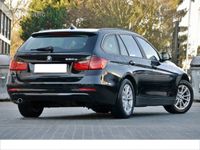 gebraucht BMW 320 d Touring Aut NAVI PDC Xenon Komfort Sitzheizun