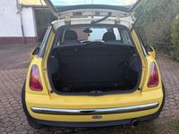 Second-hand Mini Cooper 116 CP (85 kW) 2003 Galben Hatchback
