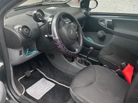 Second-hand Citroën C1 68 CP (50 kW) 2011 Gri Hatchback