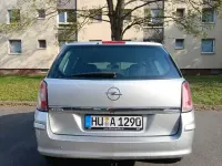 Gebraucht Opel Astra 105 PS (77 kW) 2006 Silber Limousine