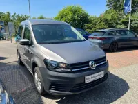 Gebraucht VW Caddy Trendline 102 PS (75 kW) 2019 Mojave beige metallic (metallic) Van / Kleinbus
