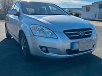 Usata Kia Ceed Basis 109 CV (80 kW) 2007 Argento Utilitaria