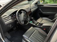 Gebraucht Skoda Superb Premium Edition 150 PS (110 kW) 2018 Silber Kombi
