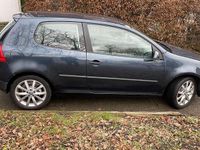 Gebraucht VW Golf V 105 PS (77 kW) 2004 Blau Kleinwagen