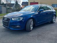 Gebraucht Audi A3 Ambition 150 PS (110 kW) 2014 Blau Limousine