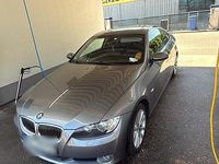 Gebraucht BMW 330 231 PS (169 kW) 2007 Grau Coupé