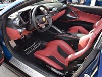 Gebraucht Ferrari 812 799 PS (587 kW) 2022 Blau Cabrio
