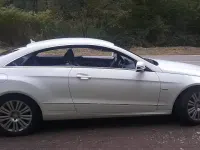 Gebraucht Mercedes E220 172 PS (126 kW) 2011 Weiß Coupé