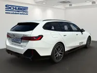 Gebraucht BMW 540 M Sport 286 PS (210 kW) 2026 Weiß Kombi