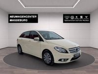 Gebraucht Mercedes B180 109 PS (80 kW) 2014 Gelb Van / Kleinbus
