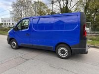 Second-hand Opel Vivaro 95 CP (69 kW) 2018 Albastru Monovolum