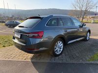 Gebraucht Skoda Superb Style 150 PS (110 kW) 2021 Quarzgrau metallic Kombi