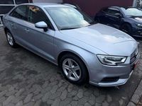 Gebraucht Audi A3 Basis 116 PS (85 kW) 2020 Florettsilber metallic Limousine