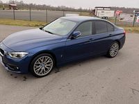 Gebraucht BMW 330e iPerformance 252 PS (185 kW) 2017 Blau Limousine
