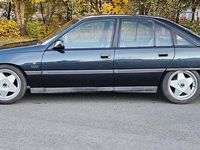 Gebraucht Opel Omega 114 PS (83 kW) 1989 Blau Limousine