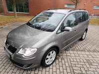 Gebraucht VW Touran 140 PS (102 kW) 2007 Grau Van / Kleinbus