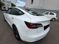 Gebraucht Tesla Model 3 RWD 208 kW (283 PS) 2023 Weiß Limousine