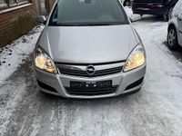 Gebraucht Opel Astra 140 PS (102 kW) 2008 Silber Kombi