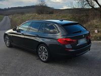 Gebraucht BMW 520 Luxury Line 190 PS (139 kW) 2018 Grau Kombi
