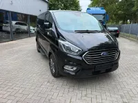 Gebraucht Ford Tourneo 131 PS (96 kW) 2022 Schwarz Kombi