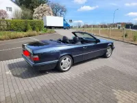 Gebraucht Mercedes E200 Avantgarde 136 PS (100 kW) 1997 Schwarz Cabrio