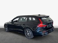 Gebraucht Volvo V60 Plus 455 PS (334 kW) 2025 Onyx black Kombi