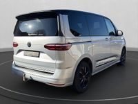 Gebraucht VW Multivan Edition 150 PS (110 kW) 2022 Reflexsilber Van