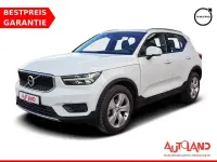 Gebraucht Volvo XC40 Momentum 163 PS (119 kW) 2020 Weiß SUV