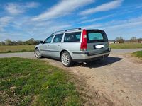 Gebraucht Volvo V70 140 PS (102 kW) 2001 Silber Kombi