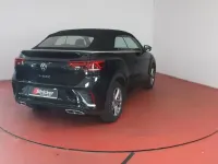 Gebraucht VW T-Roc Cabriolet R-line 150 PS (110 kW) 2025 Deep black perleffekt schwarz (metallic) Cabrio