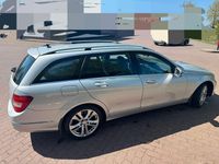 Second-hand Mercedes C220 Avantgarde 170 CP (125 kW) 2012 Argintiu Berlinǎ