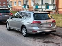 Gebraucht VW Golf VII 116 PS (85 kW) 2018 Silber Kombi