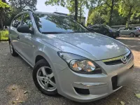 Używany Hyundai i30 109 KM (80 kW) 2010 Srebrny Kombi