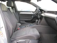 Gebraucht VW Passat Elegance 150 PS (110 kW) 2023 Grau Kombi