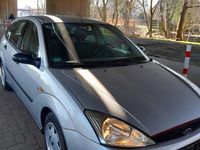 Usata Ford Focus 75 CV (55 kW) 1999 Argento Station wagon