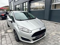 Gebraucht Ford Fiesta Titanium 101 PS (74 kW) 2016 Silber Kleinwagen