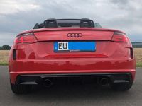 Gebraucht Audi TT Competition 197 PS (144 kW) 2022 Rot Cabrio