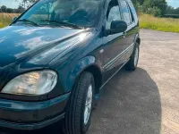 Gebraucht Mercedes ML320 218 PS (160 kW) 2001 Blau SUV