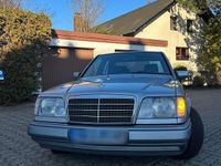 Gebraucht Mercedes 320 220 PS (161 kW) 1995 Silber Limousine