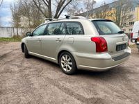 gebraucht Toyota Avensis Benzin