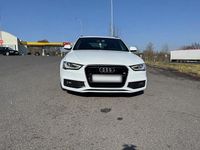 Gebraucht Audi A4 S-Line 177 PS (130 kW) 2012 Weiß Kombi